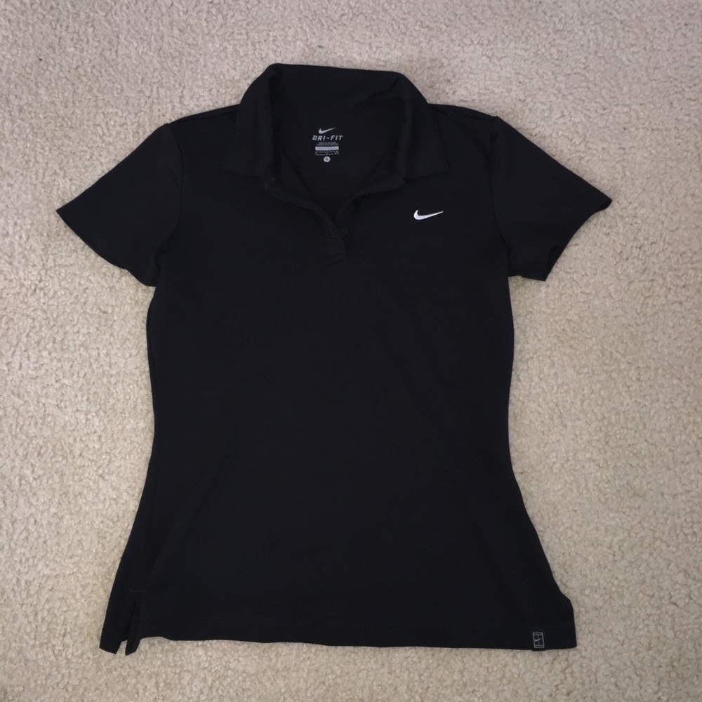 Black nike shirt